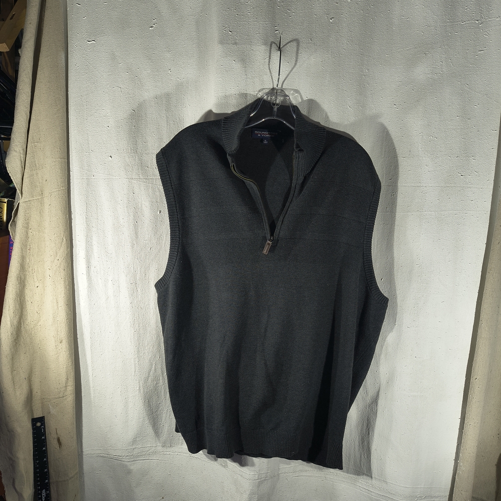 Roundtree & York Men's Size XLarge Gray Sweater Half Zip Vest